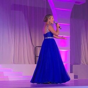 Pageant /formal gown